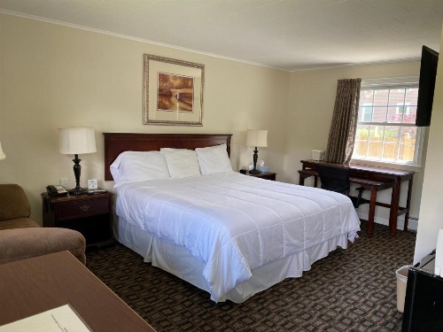 Villager Motel image 6